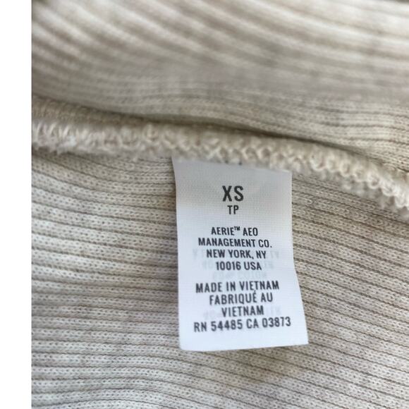 Aerie OVERSIZED Side Split Crew Neck Sweatshirt Desert Green Camo NEW Size XS - Picture 3 of 7